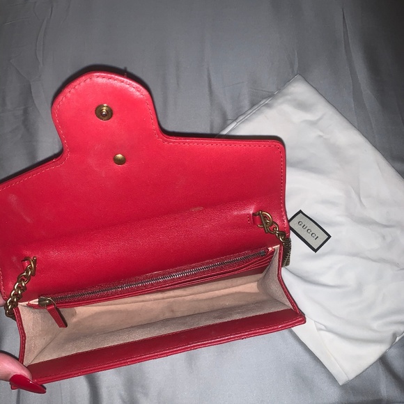 Gucci GG Marmont Quilted Leather Wallet on Chain - Picture 4 of 5